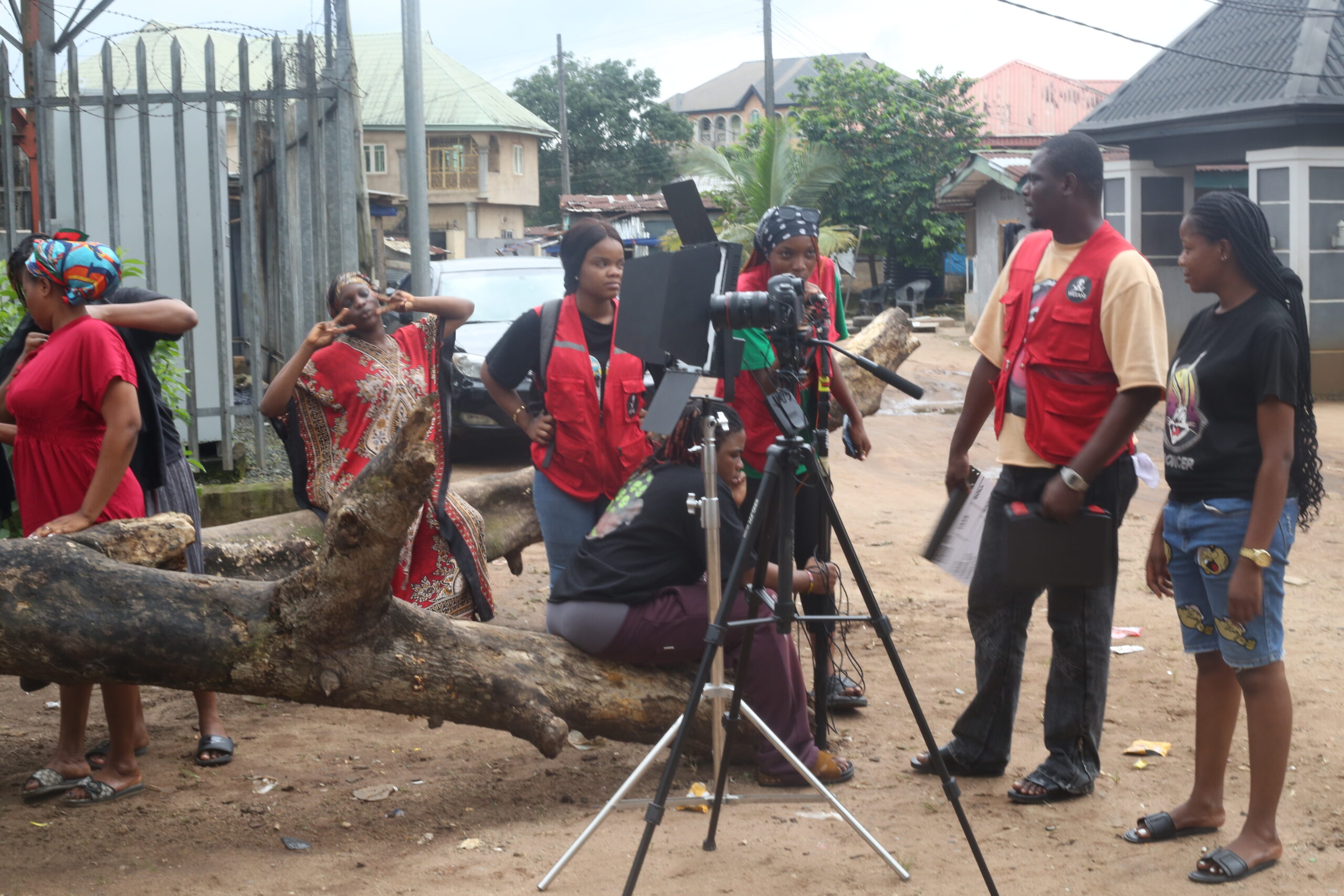 Izu Okafor making short film